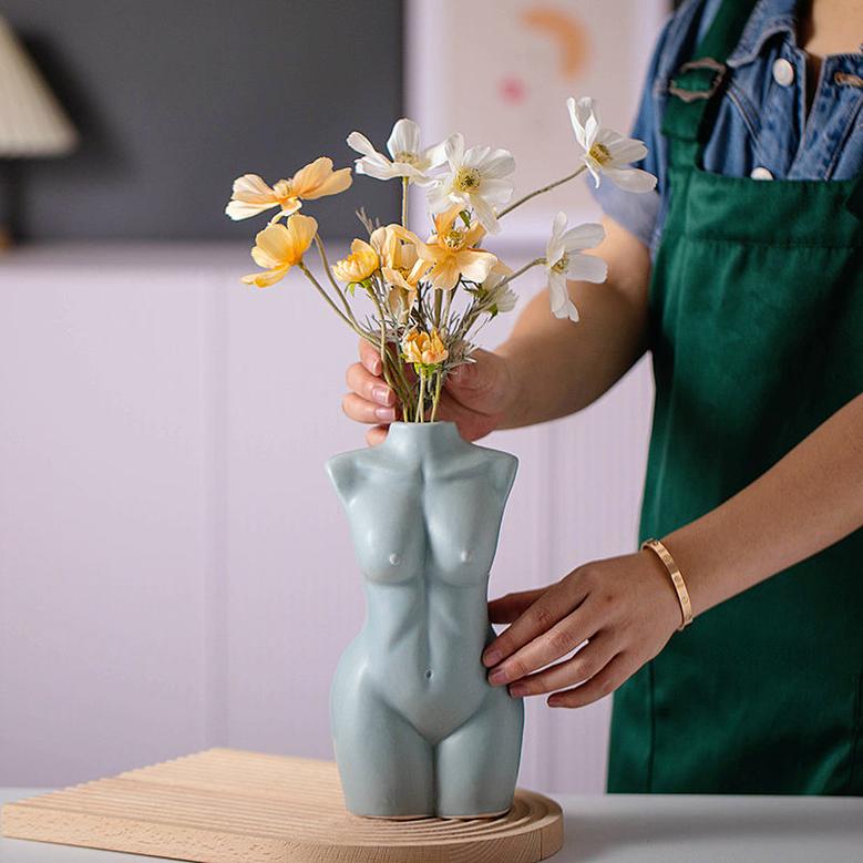 Table Decoration Ceramic Vase Porcelain Female Body Design Vase For Home Decoration