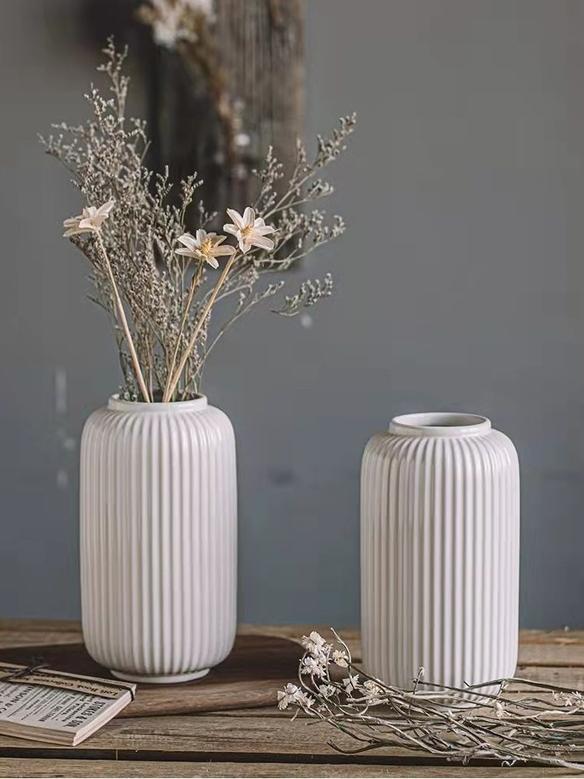 White Ceramic Vases Minimalist Modern Nordic Simple Living Room Flower Pot Decoration Home Decor