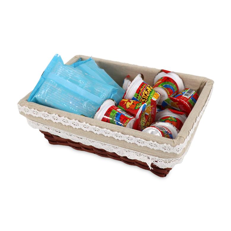 Red Brown Rectangular Store Fruits Vegetables Wicker Basket With Cloth Lining