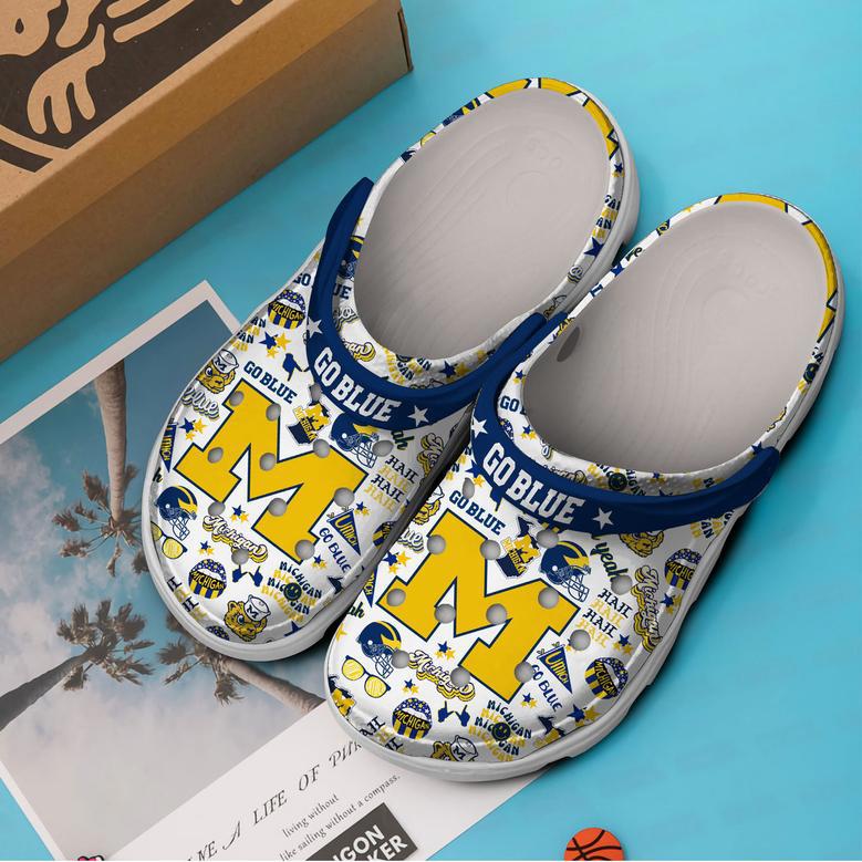 Michigan Wolverines Ncaa Sport Crocs Crocband Clogs Shoes