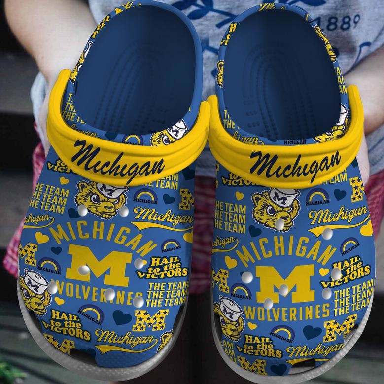 Michigan Wolverines Ncaa Sport Crocs Crocband Clogs Shoes