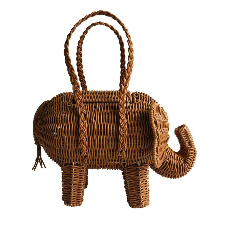 Leisure Handbag Animals Elephant Shape Plastic Resin Wicker Rattan Basket Summer Beach Bag Totes