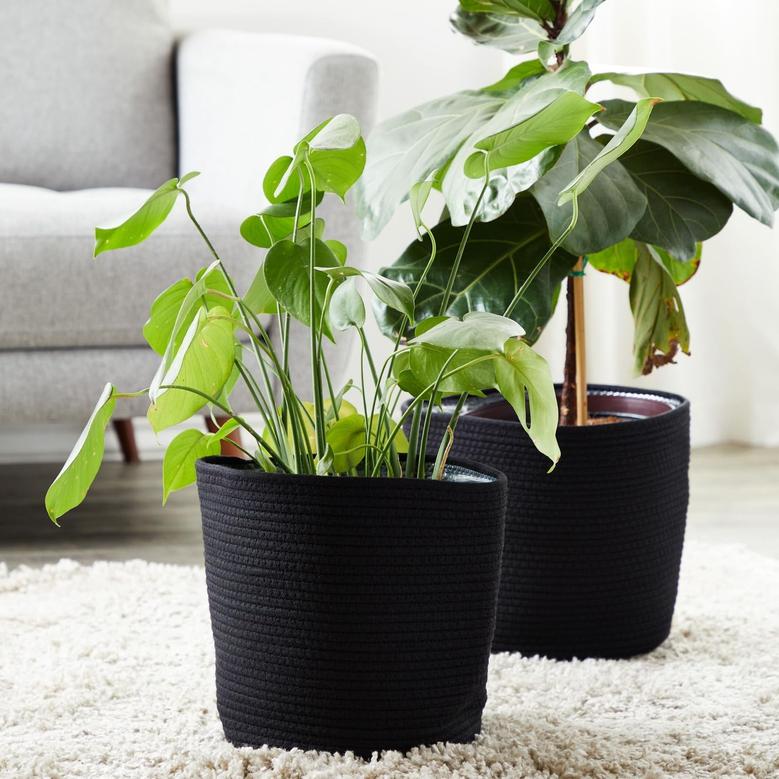 Set of 2 Black Decorative Jute Planter with Plastic Liner Woven Basket for Plants Floor Plants Storage