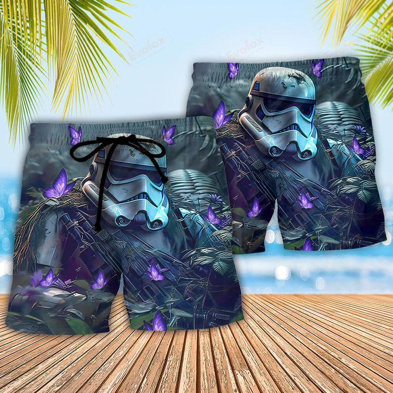 Stormtrooper In The Jungle With Purple Flowers Beach Short