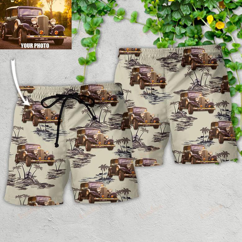 Vintage Car Deserted Island Pattern With Palm Trees Custom Photo Beach Short