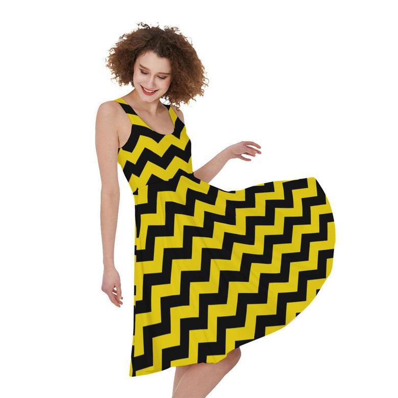 Black And Yellow Zigzag Pattern Print Sleeveless Knee Length Dress