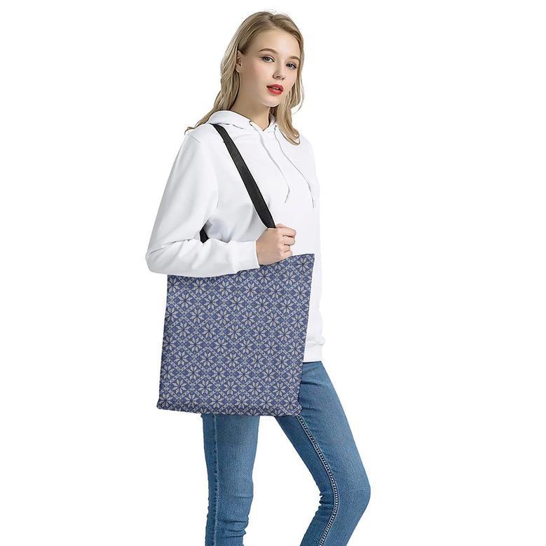 Snowflakes Knitted Pattern Print Tote Bag