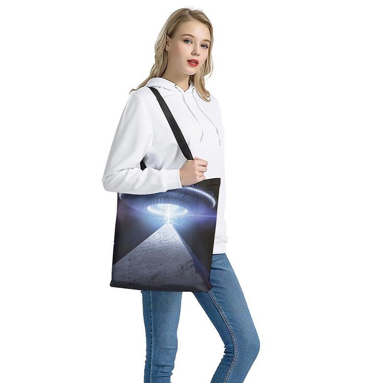 Ufo Pyramid Print Tote Bag