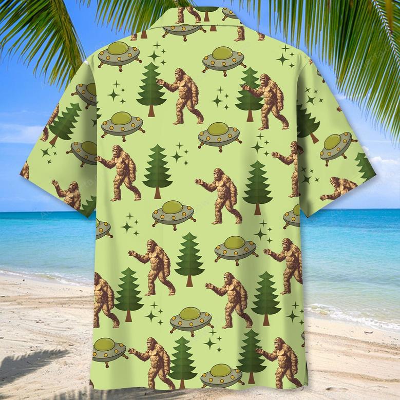 Funny Bigfoot UFO Hawaiian Shirt