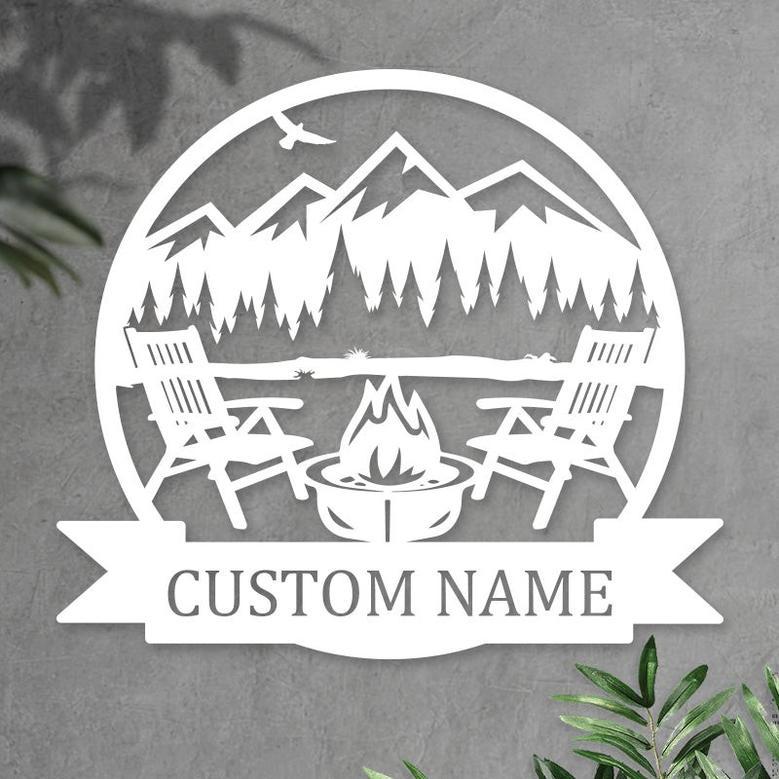 Custom Metal Campfire Name Sign for Home Decoration