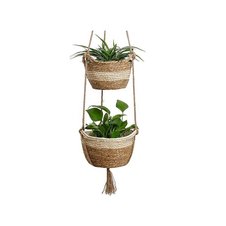 Beautiful Hanging Flower Pots for Vintage Garden Decoration