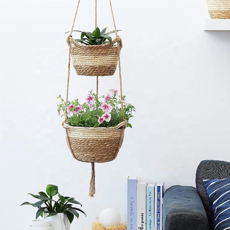 Beautiful Hanging Flower Pots for Vintage Garden Decoration