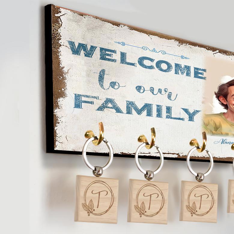 Rustic Caricature Family Key Holder for Home Decor, Funny and Unique Family Gifts