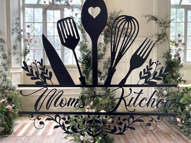 Custom Metal Kitchen Sign for Mom - Thoughtful Wall Art Gift for Home Décor