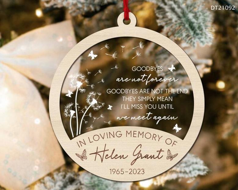 Heartfelt Memorial Ornament For The Loss Of Dad - Customizable Christmas Decor In Memory Of Loved Ones