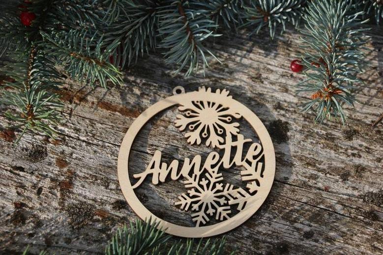 Wooden Christmas Ornaments – Personalized Custom Baubles For Holiday DéCor With Engraved Names Gift