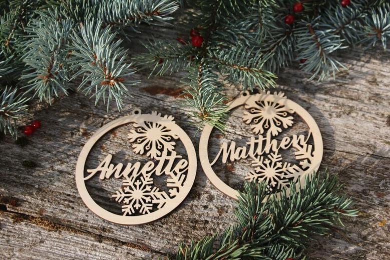 Wooden Christmas Ornaments – Personalized Custom Baubles For Holiday DéCor With Engraved Names Gift