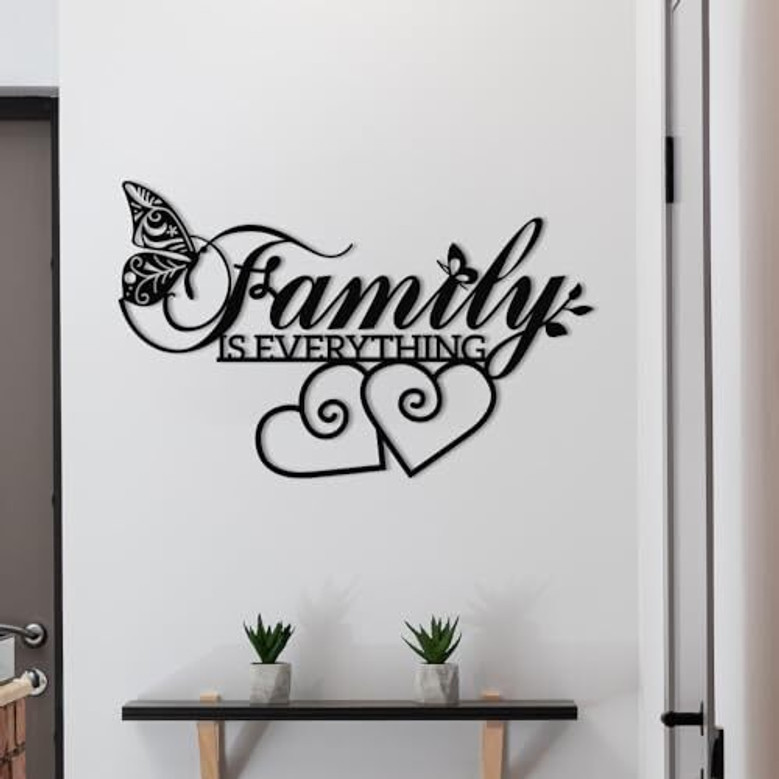 Family Is Everything Metal Sign - Heartfelt Wall Art For Living Room Or Bedroom DéCor - 16x10 Inch Black