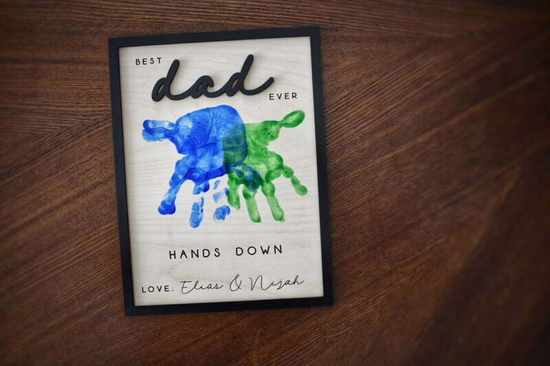 Personalized Hands Down Dad Sign Canvas For Father's Day - Custom Handprints And Message Decor