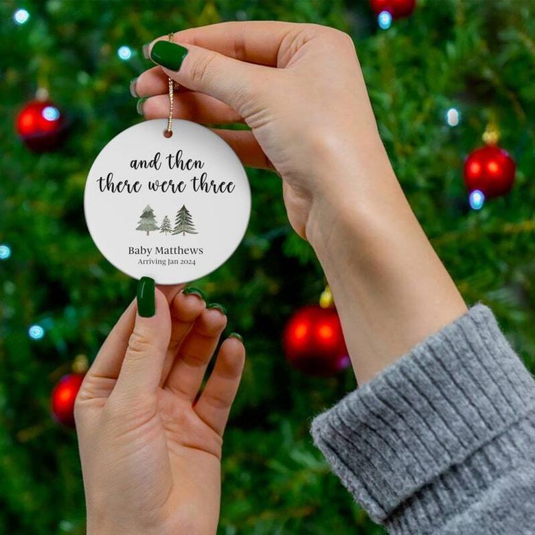 Heartfelt Christmas Ornament For Expecting Parents - Celebrate Baby's Arrival, First Christmas, Personalized Gift