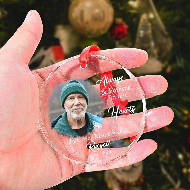 Thoughtful Personalized Glass Ornament For Family - 'I'm Always With You' Christmas Memorial For Loss Of Mom Or Dad