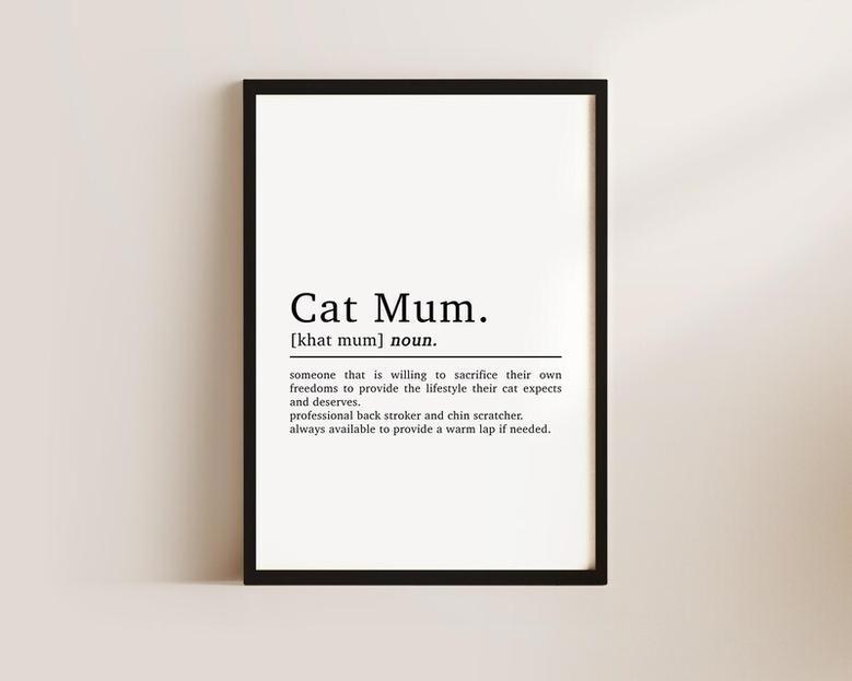 Heartfelt Cat Mom Christmas Canvas - Custom Gift For Cat Lovers, Perfect For Living Room Decor