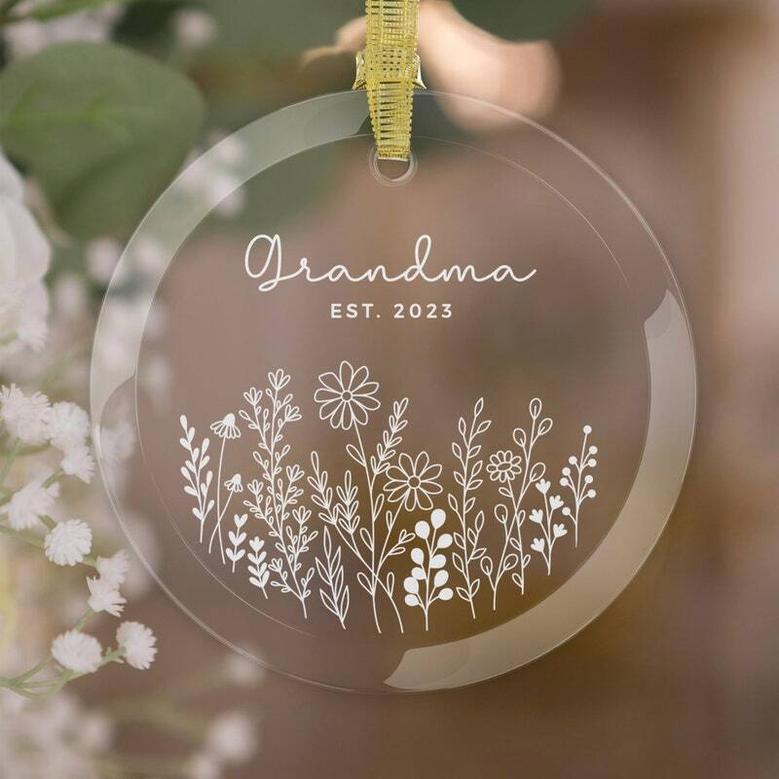 Heartfelt Grandma Acrylic Ornament For Baby Announcement & New Grandmother Gift - Custom Flower Design & Est. Date