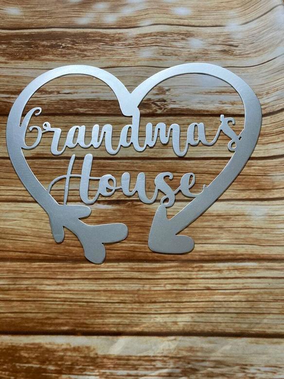 Heartfelt Metal Art For Grandma - Personalized Mother's Day Sign For Any Room