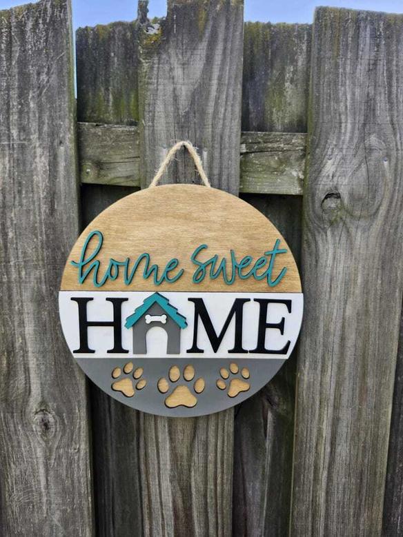 Custom Dog Wall Art Welcome Sign For Pet Lovers With Paw Prints Design - Perfect For Front Door DéCor