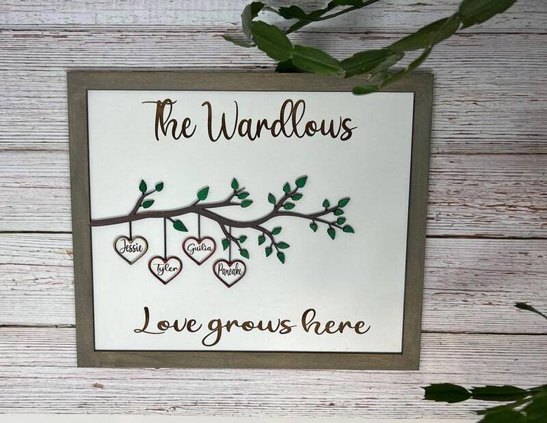 Engraved Family Tree Wall Decor With Names - Unique Mother's Day Gift For Mom, Personalized Tree Branch Design For Living Room