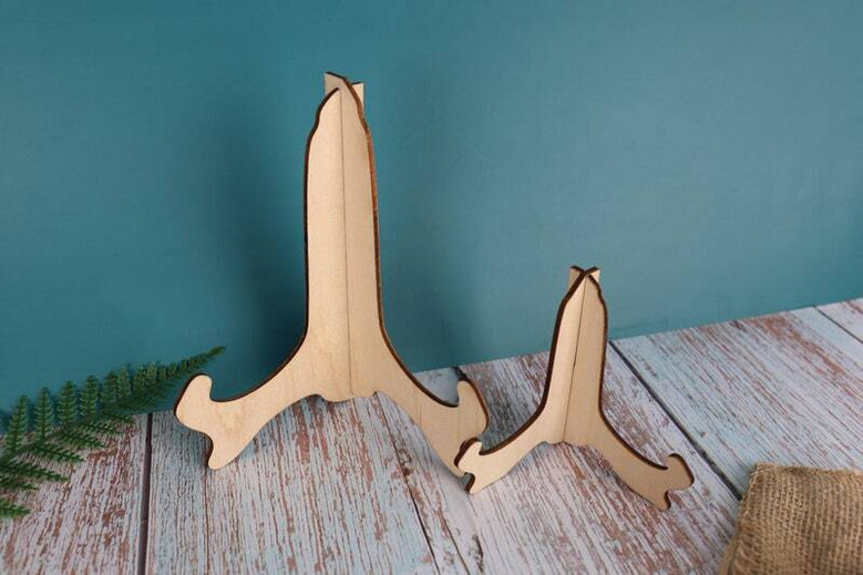 Mother daughter laser-cut birch wood wall art with cursive script, personalized names and date, holiday gift for mom