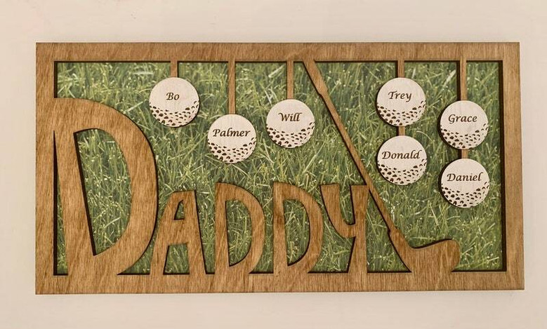 Golf sign, personalized for Dad with custom text and green accents; ideal Christmas gift for Grandpa’s bar area or game room