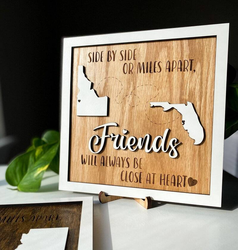 Long-distance family wooden sign, horizontal layout, custom names and hometowns, entryway wall art for loved ones far apart