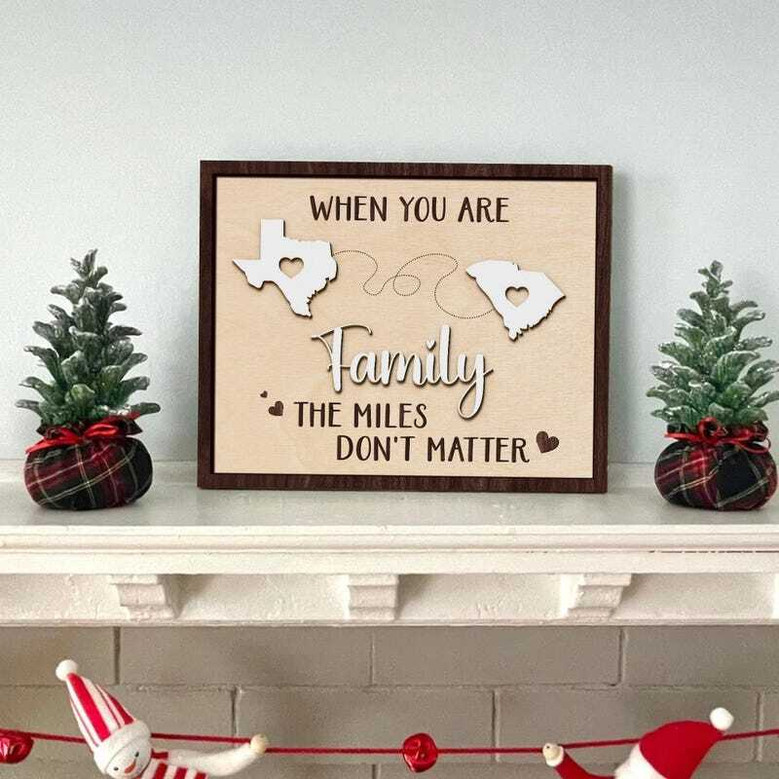 Heartfelt long-distance family wooden sign, personalized with names and cities, walnut finish, hearts for a move Heartfelt long-distance family wooden sign, personalized with names and cities, walnut finish, hearts for a move