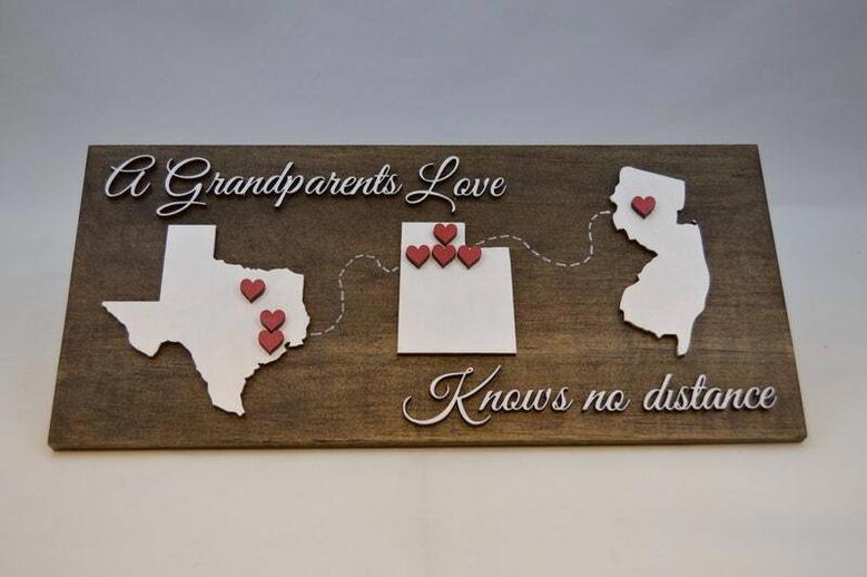 Heartfelt Long Distance Family Gift Wood Sign For Grandparents - Friendship States Connected, Valentine's Day