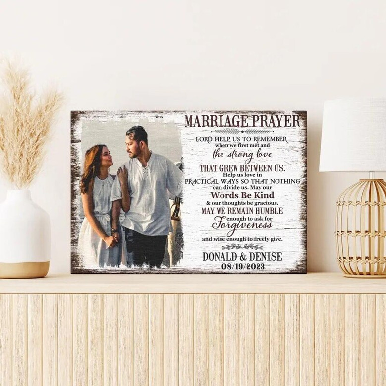 Anniversary canvas print with couple photo, personalized names and date, romantic keepsake wedding or Valentine gift Anniversary canvas print with couple photo, personalized names and date, romantic keepsake wedding or Valentine gift