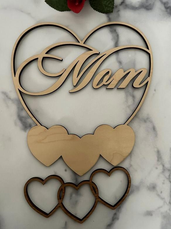 Personalized Mom Wood Sign Gift - Mother's Day & Birthday Present For Her, Heart Design Home Decor