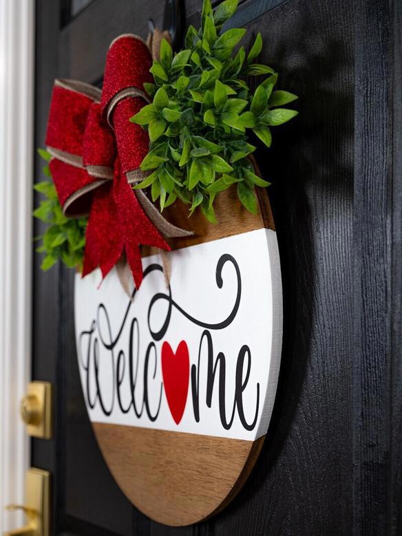 Valentine's Wood Sign Heart Theme - Door DéCor For Welcome & Love