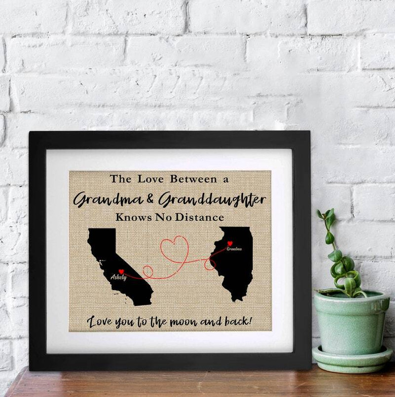 Long-distance mom gift canvas wall art, heartfelt Mother's Day present from daughter featuring a loving message for mom