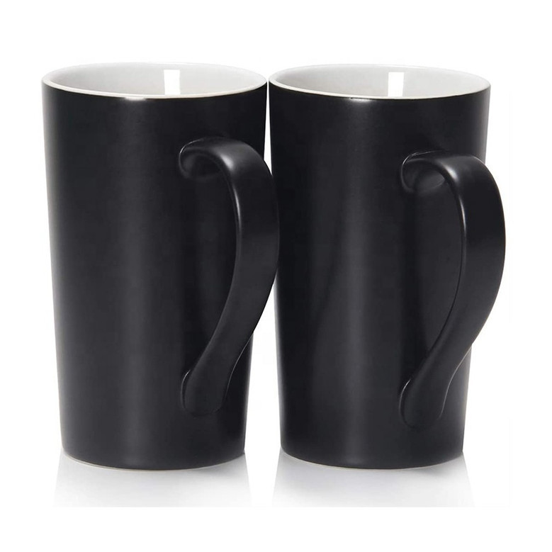 20 oz Tall Black and White Ceramic Coffee Mug with Handle