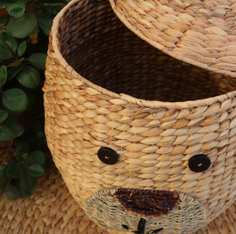 Beautifully Crafted Handcrafted Wicker Bear Basket