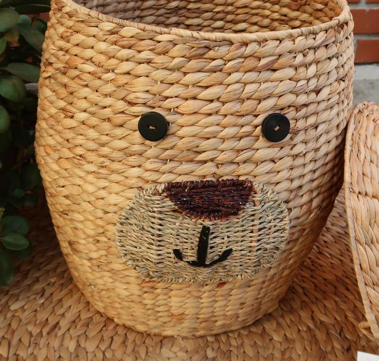 Beautifully Crafted Handcrafted Wicker Bear Basket