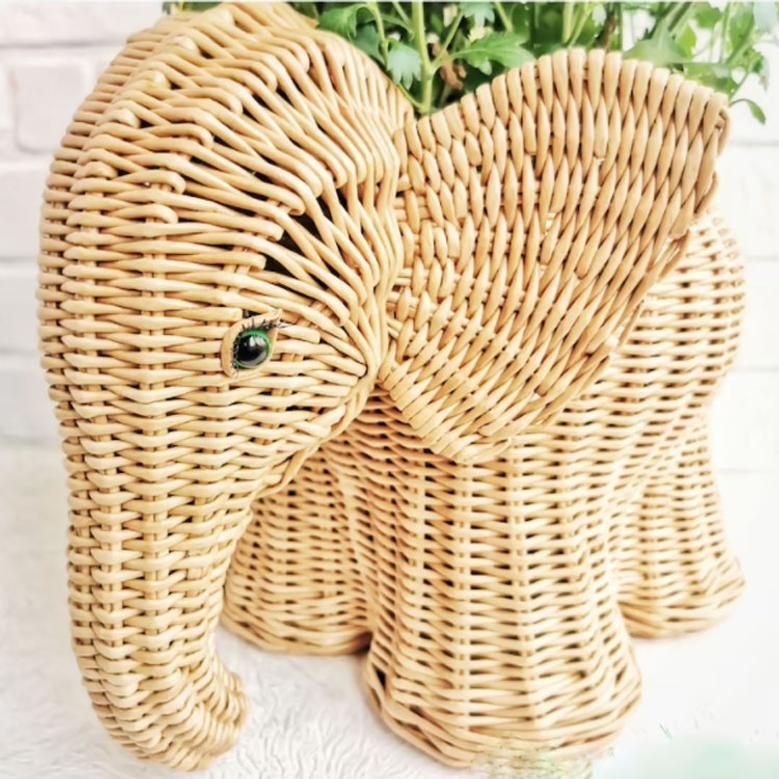 Creative Handmade Rattan Wicker Elephant Storage Basket