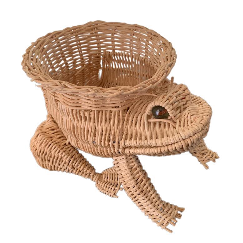 Custom Frog Animal Rattan Planters for Home Decoration