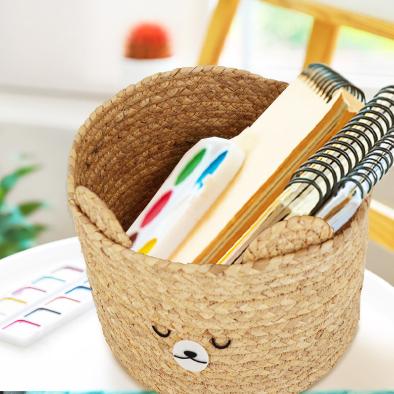 Durable Bear Design Seagrass Basket for Home Organization