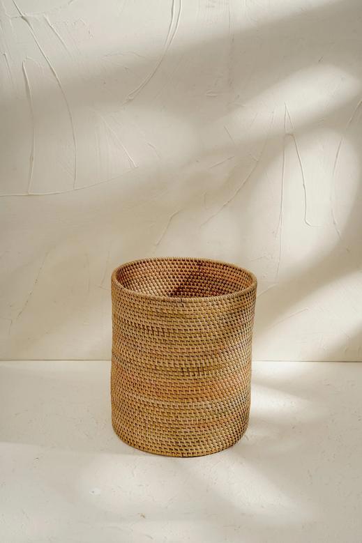 Eco-Friendly Rattan and Wicker Planters for Indoor Use