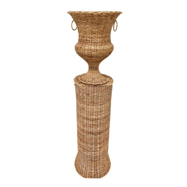 Elegant Rattan Urn Vase for Stylish Home Decor