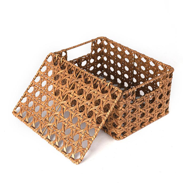 Handmade Rattan Picnic Storage Basket with Lid