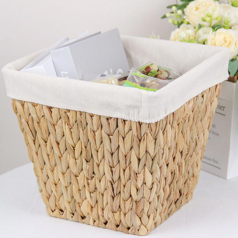 Handwoven Water Hyacinth Laundry Basket with Lid