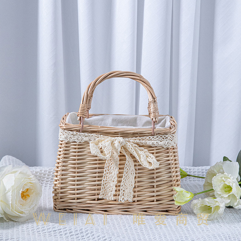 Luxury Small Round Rattan Basket with Fishtail Yarn for Women